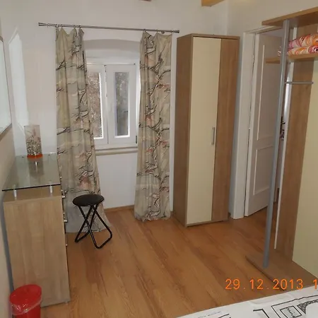 Nest Ντουμπρόβνικ